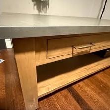 Coffee table/tv Stand 