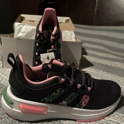 Women’s Adidas Racer TR23