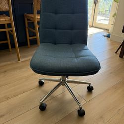 Adjustable Desk Chair