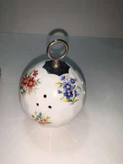 Hanging White Maurice Duchin Ceramic Egg Potpourri Holder with Flowers 4”Tall