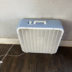 3 Speed Farmhouse Blue 22 in Kmart Box Fan