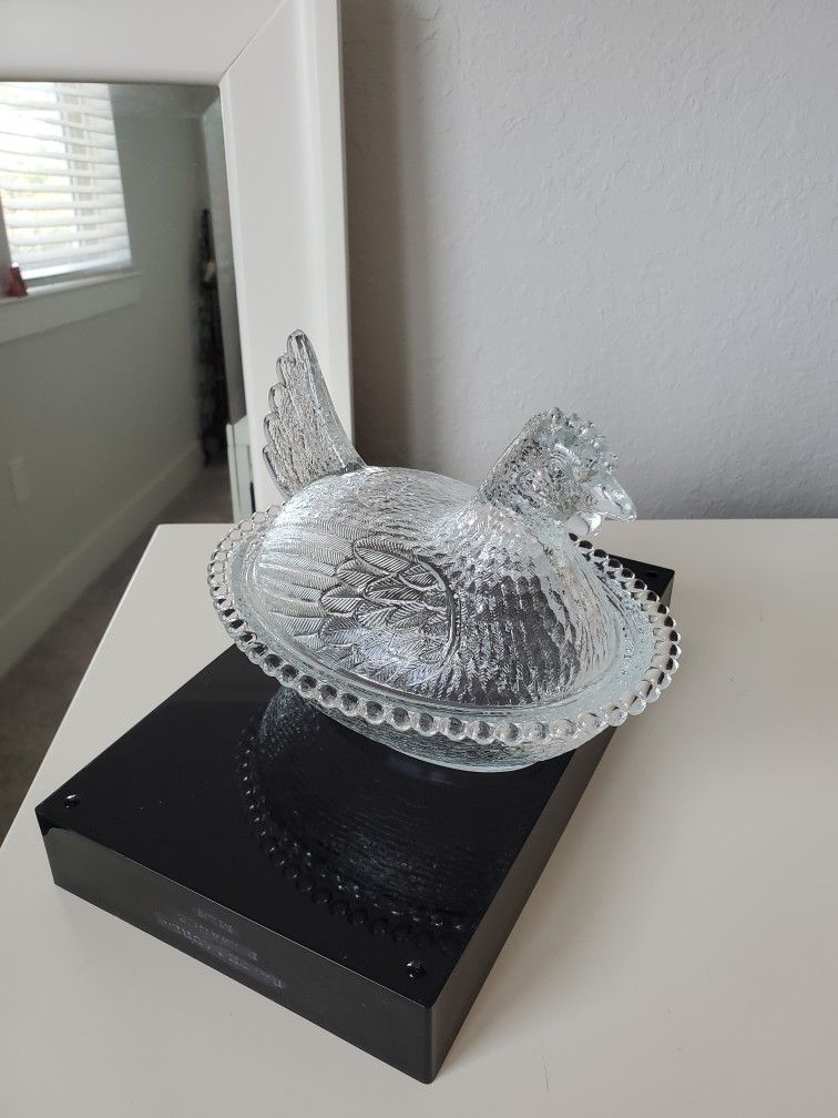 VINTAGE  HEN ON A NEST GLASS CANDY DISH, EACH FOR $27