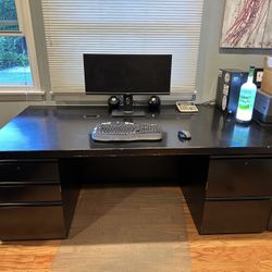 Free Executive Desk