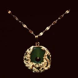 Brand New Malaysian Jade Pendant Necklace