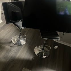 44 In TV & 28 In  TWO FOR ONE DEAL FOR SELL  OBO