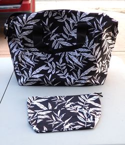 Black and White Leaf Pattern Tote Bag and Cosmetic Case