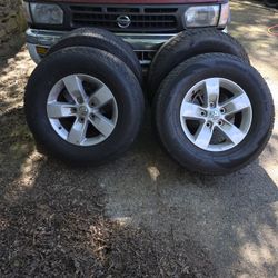 Ram 1500  5 Lug Rims &tires 