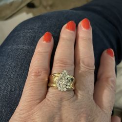 Gorgeous 14K Solid GOLD and 2 Carats DIAMONDS ... SIZE 7-9 Has A Ring Adjuster By Jeweler In Ring 