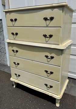 5 Drawer Antique White Solid Wood French Provincial Dresser