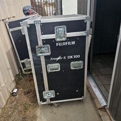 Heavy-Duty ATA Road Case w/ Wheels – Custom Interior – Great for Audio Gear, Amps, Equipment