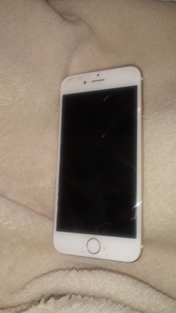 Iphone 6 (for parts only)