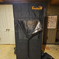 Gorilla Grow Tent