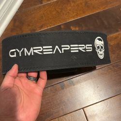 Gymreapers  10MM Squat Belt Size XL