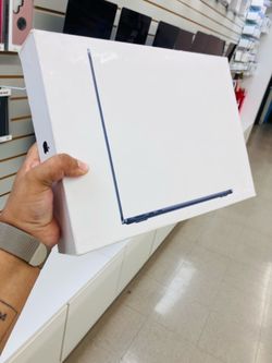 MacBook Air m4 16gb ram 256gb ssd