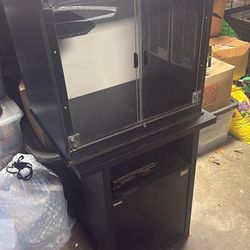 PVC Enclosure w/ Stand and Heating/Lighting