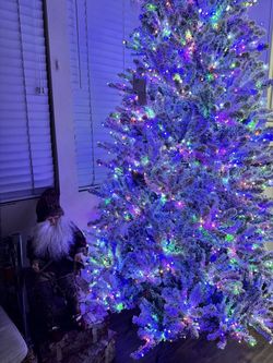 Christmas Tree 9' Tall