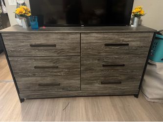 Dresser and two night stands
