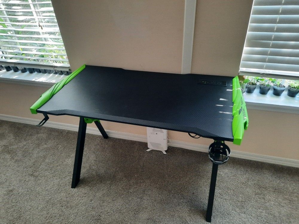 Gamer Desk