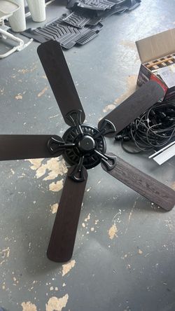 Ventiladores de patio son dos
