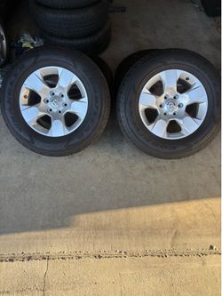 Dodge Ram 1500 wheels and tires