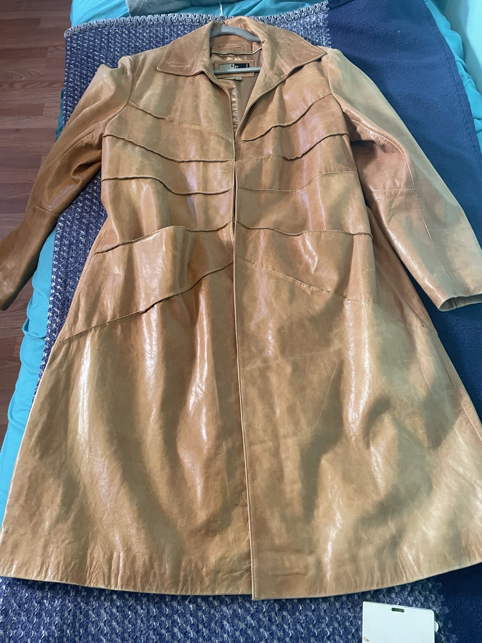 Lucien Piccard Womens Leather Jacket - 2XL