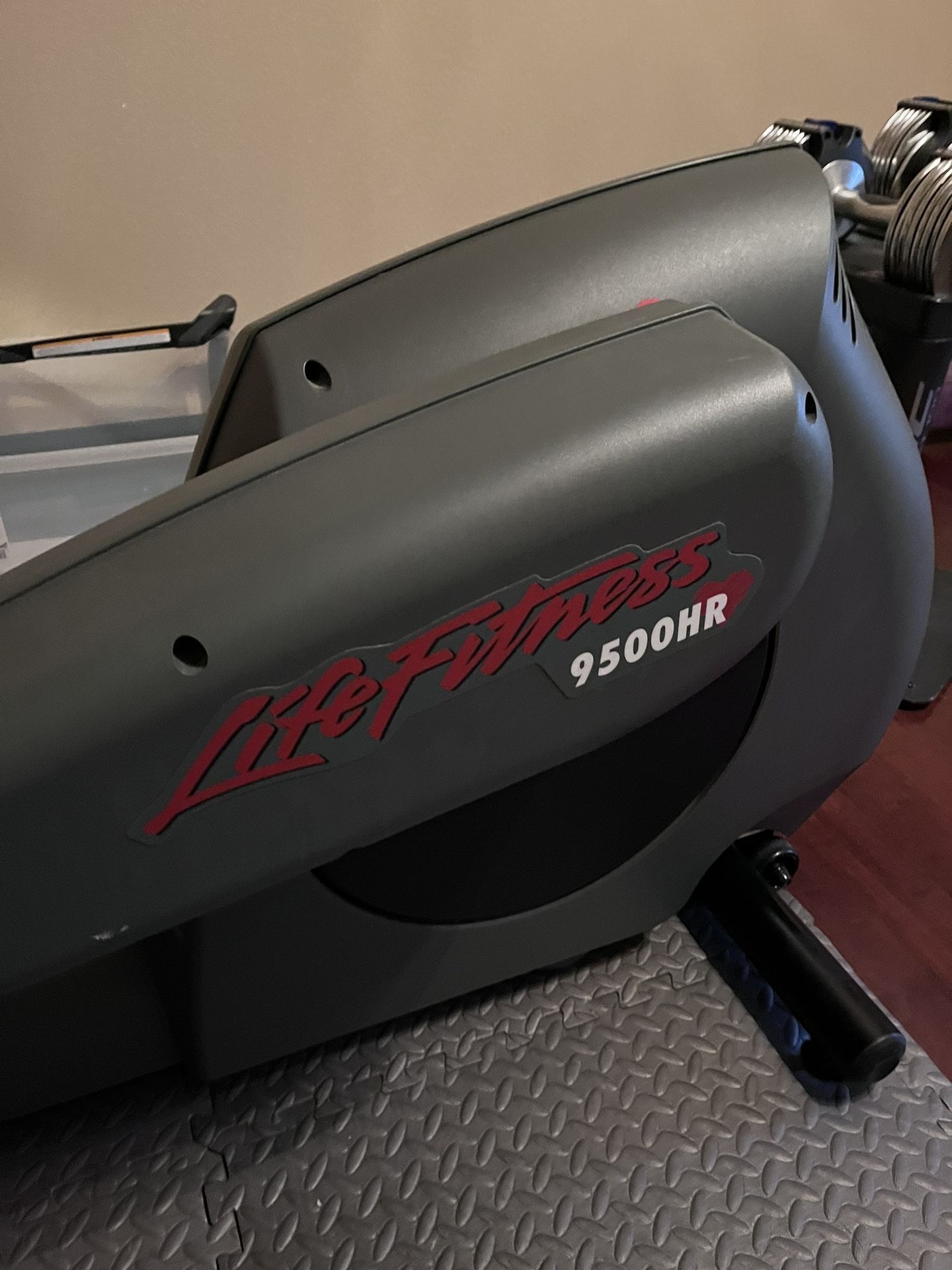 Life Fitness 9500HR