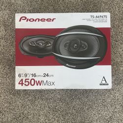 Pioneer Speakers - BRAND NEW