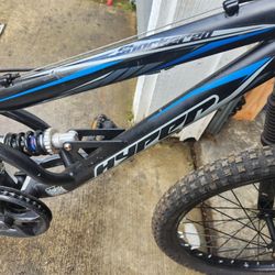 Hyper Shocker Mountain Bike
