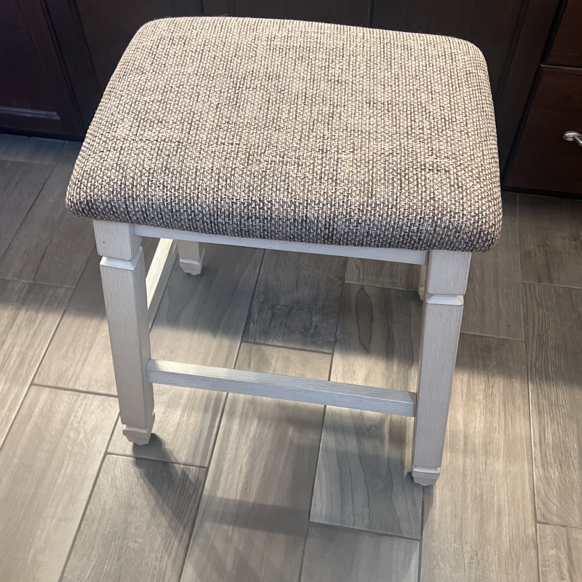 Bar Stool
