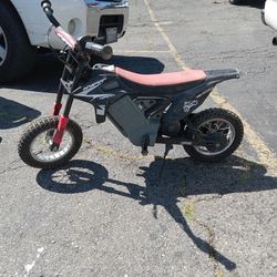 Electronic motorcycle