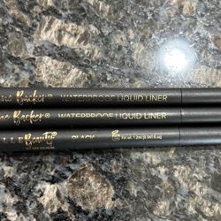 NEW BELLE BEAUTY BY KIM GRAVEL WATERPROOF LIQUID EYELINER IN BLACK  $7!!