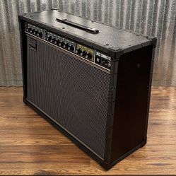 Roland JC-120 Guitar Amp