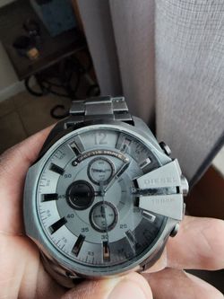 Diesel Watch  DZ4282 Not Working