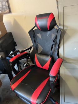 Game chair . Like new