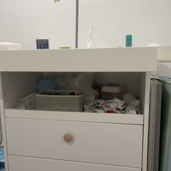 Ikea Myllra Changing Table