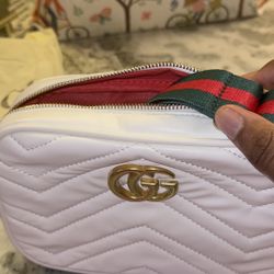 White Gucci Purse ( Open to offers)