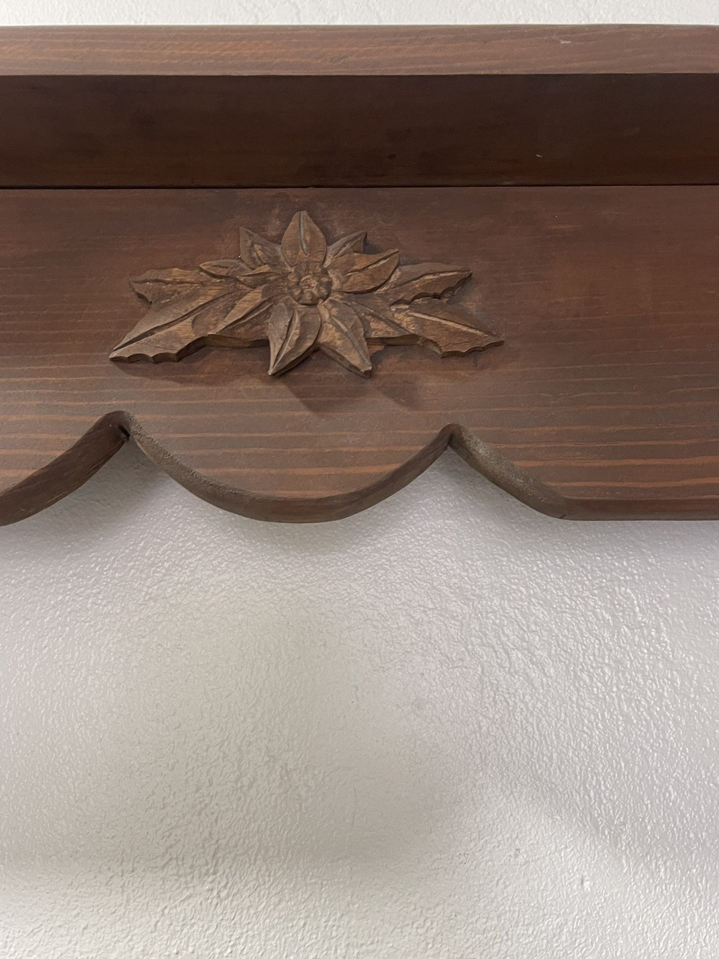 Great wooden display for the wall