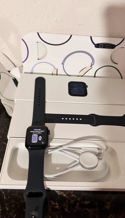 Apple Watch SE 3 40mm Brand New Midnight Blue