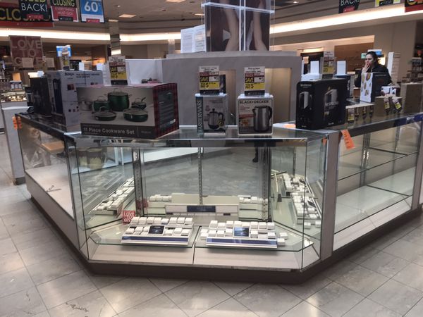 Showcases for Sale for Sale in Seattle, WA - OfferUp