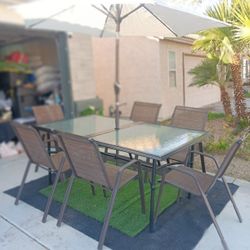 Patio Set Table And 6 Chairs With New Umbrela 