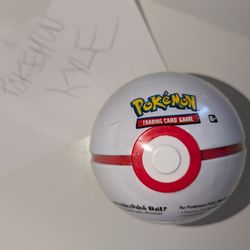 🔴 Pokémon TCG – Red Poké Ball Tin (Factory Sealed) 🔴
