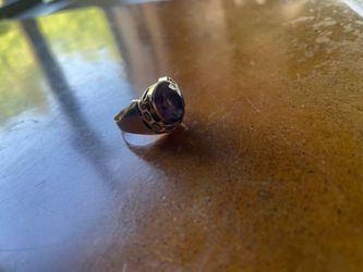 Gold 10k Horse Shoe ring