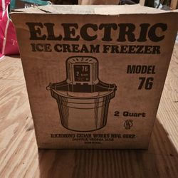 Vintage Icecream Maker