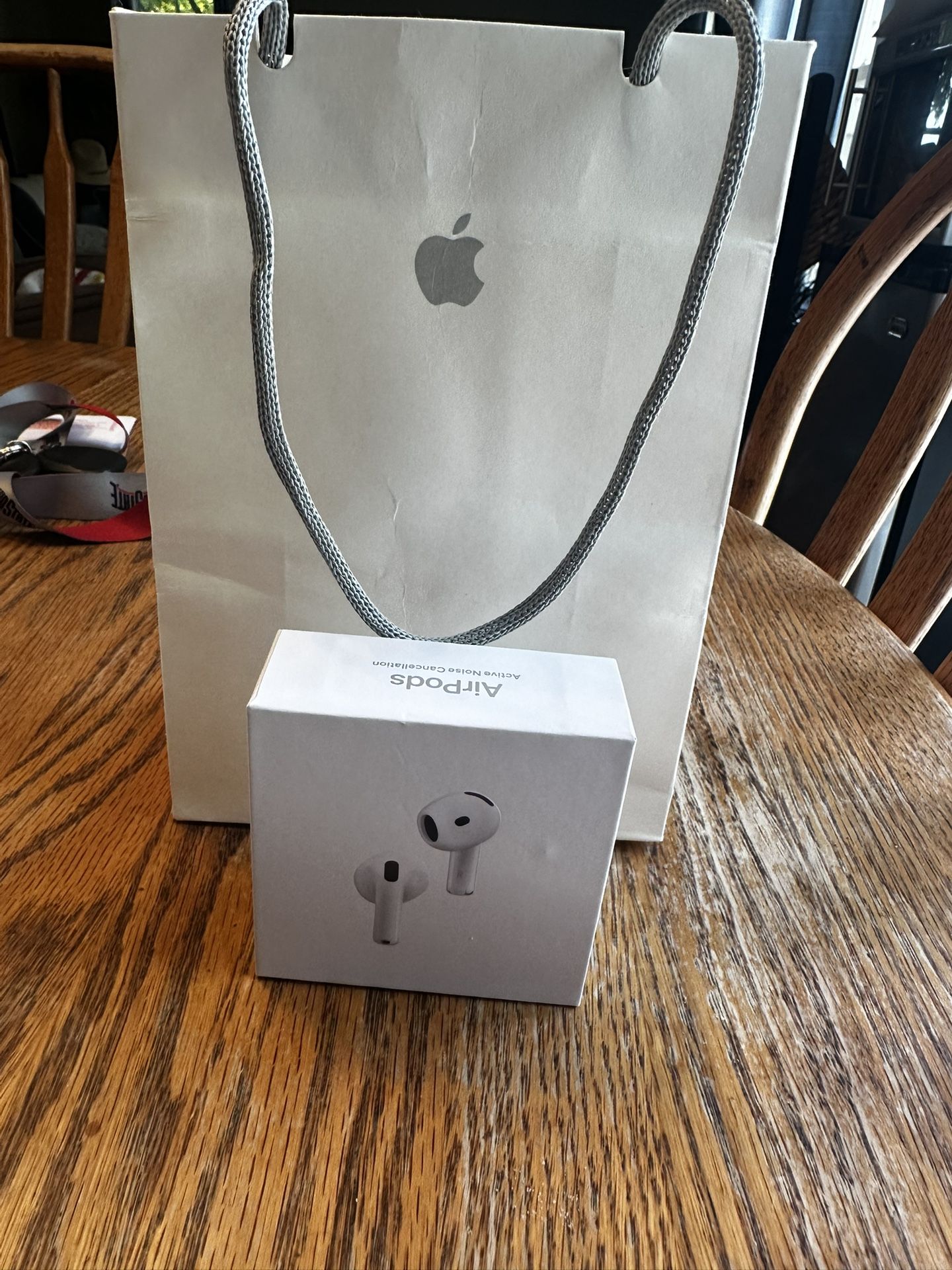 AirPod 4th Gen 