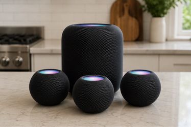 Apple HomePod 2nd Gen + 3 HomePod Minis Bundle - Excellent Condition