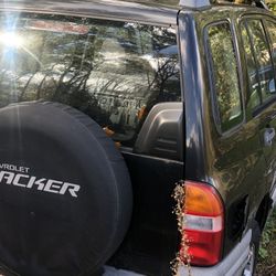 2000 Chevrolet Tracker