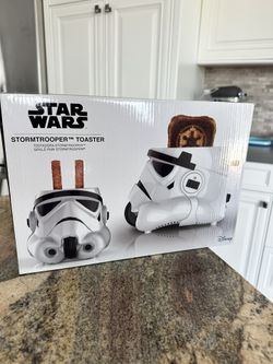 Star Wars Stormtrooper Disney toaster : Williams Sonoma