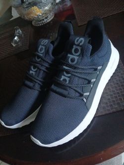 Adidas tennis shoes