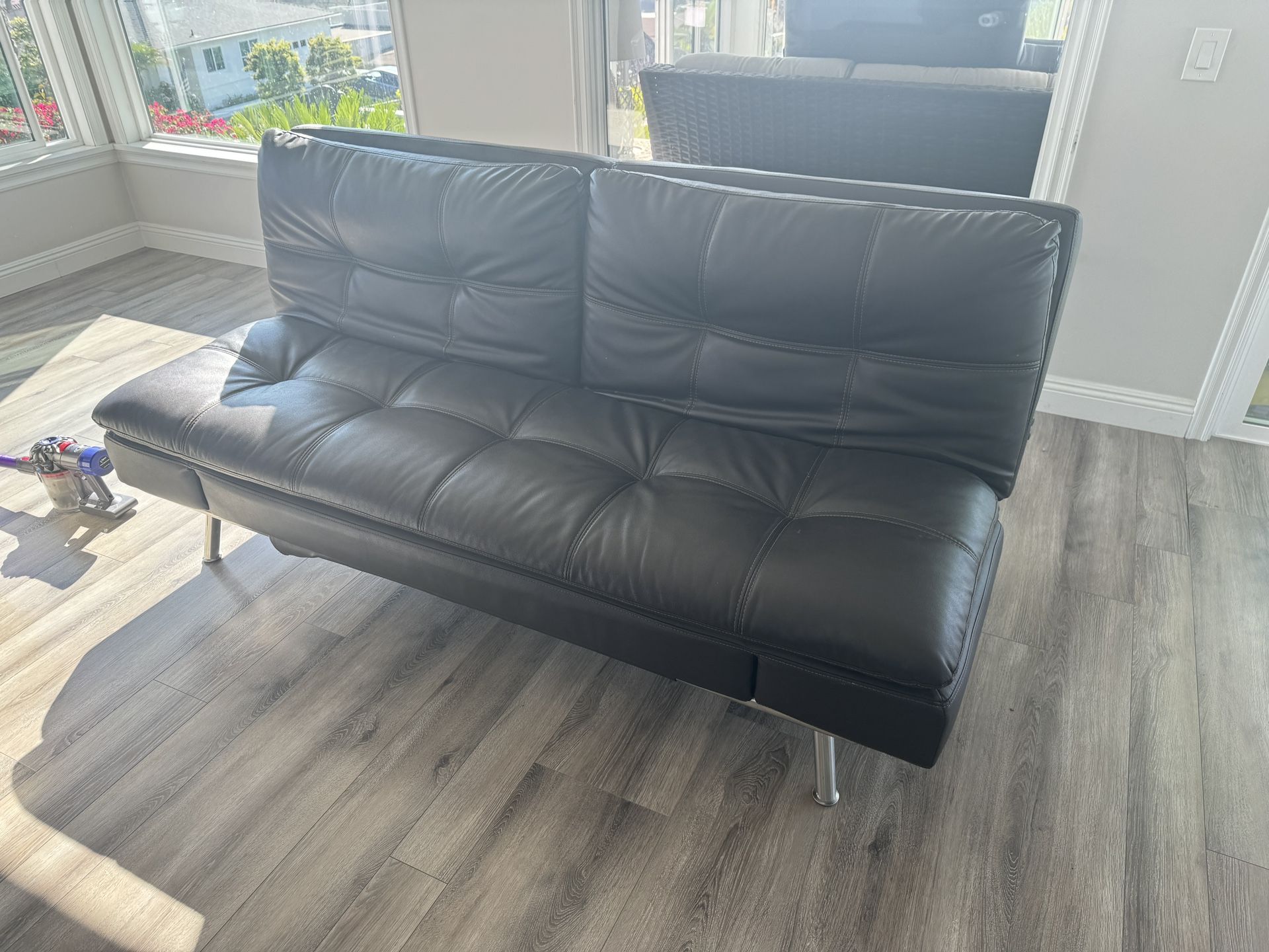 🛋️All Leather Ravenna Euro Lounger Couch- Futon 😎