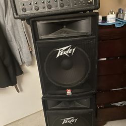 Black Speakers/Ampl And Stands